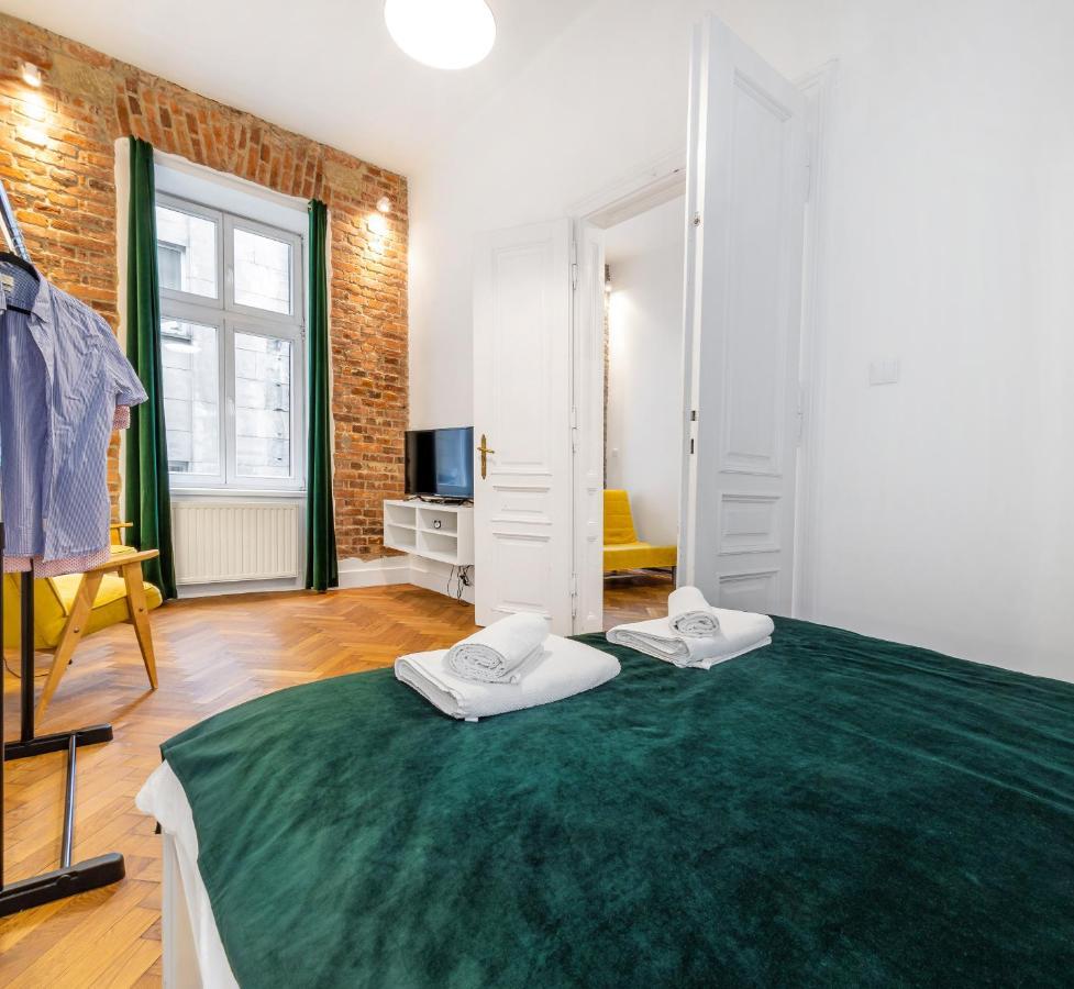 2Bcomfy - Nad Niprem Apartment Белско-Бяла Екстериор снимка